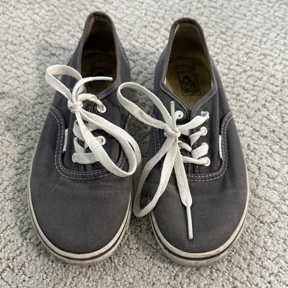 Vans Kid’s Grey Sneakers Size 2 - Picture 1 of 7